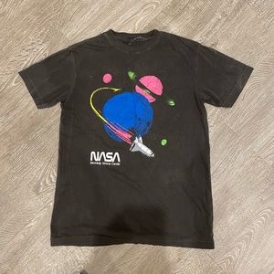 New washed NASA graphic tee